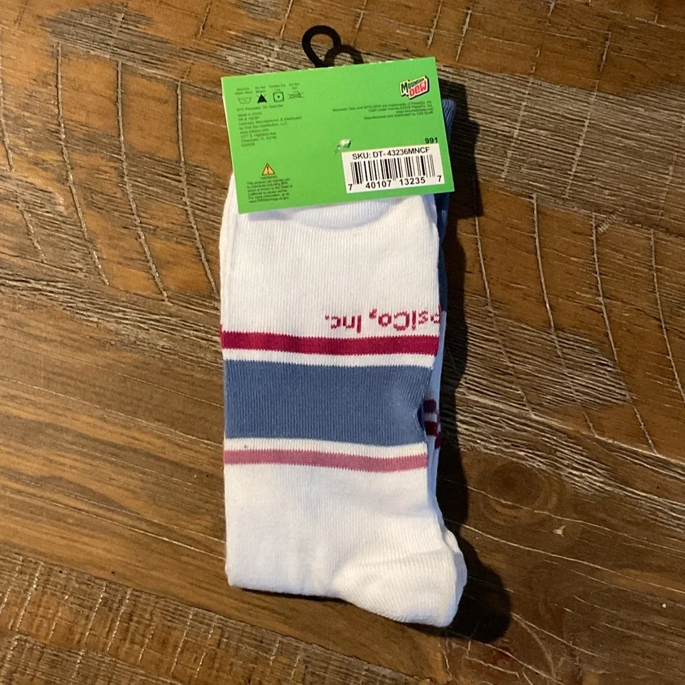 NEW Mountain Dew Voltage Mens Crew Socks 2 Pair Bundle Blue White Shoe Size 6-12